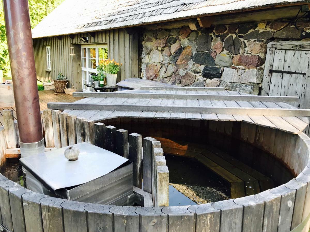 Hostal Jaagu-Mihkli Muhu Island Ridasi Exterior foto
