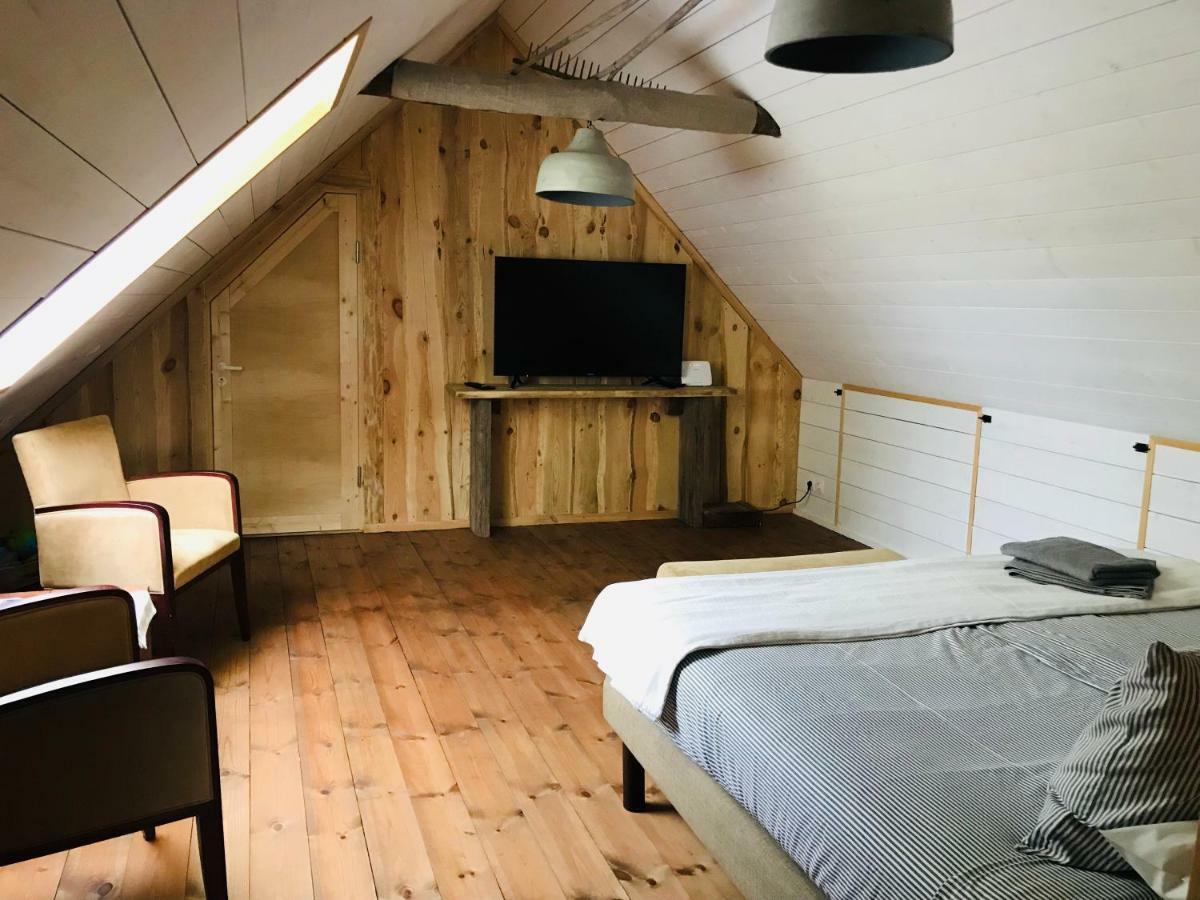 Hostal Jaagu-Mihkli Muhu Island Ridasi Exterior foto